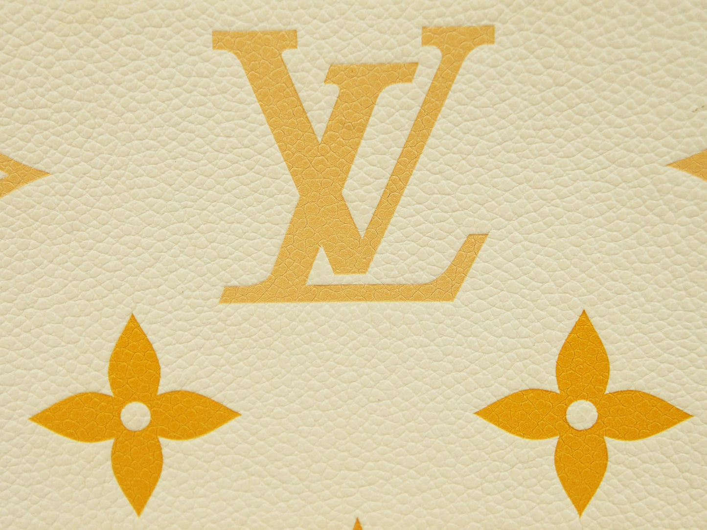 Louis Vuitton: Empreient Cream Saffron Zippy Long Wallet M80402