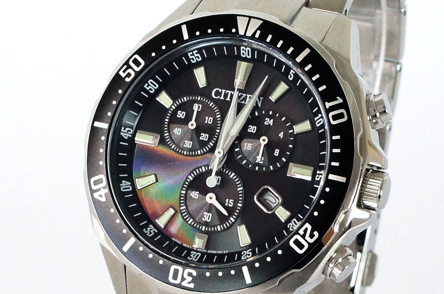 Eco-Drive Chronograph Men’s Watch – Stainless Steel, Black Dial / Free shipping