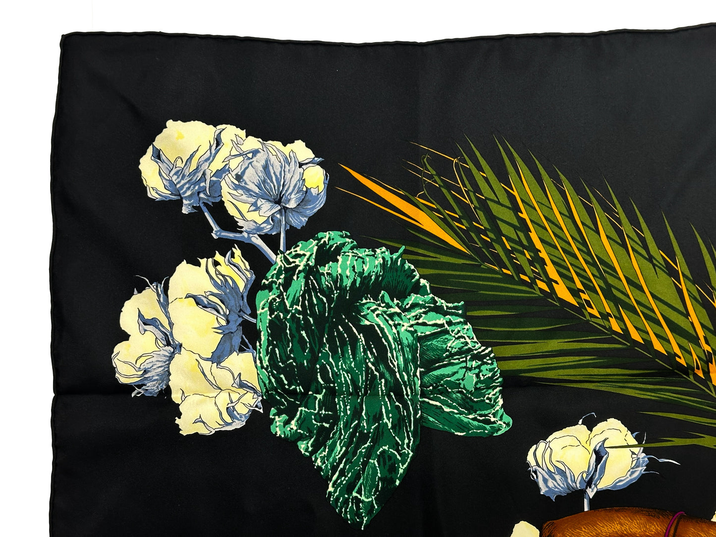 HERMES Carre 90 "Turbans Des Reines Turbans of the Queens" Silk Scarf in Black and Multicolor<br data-mce-fragment="1">