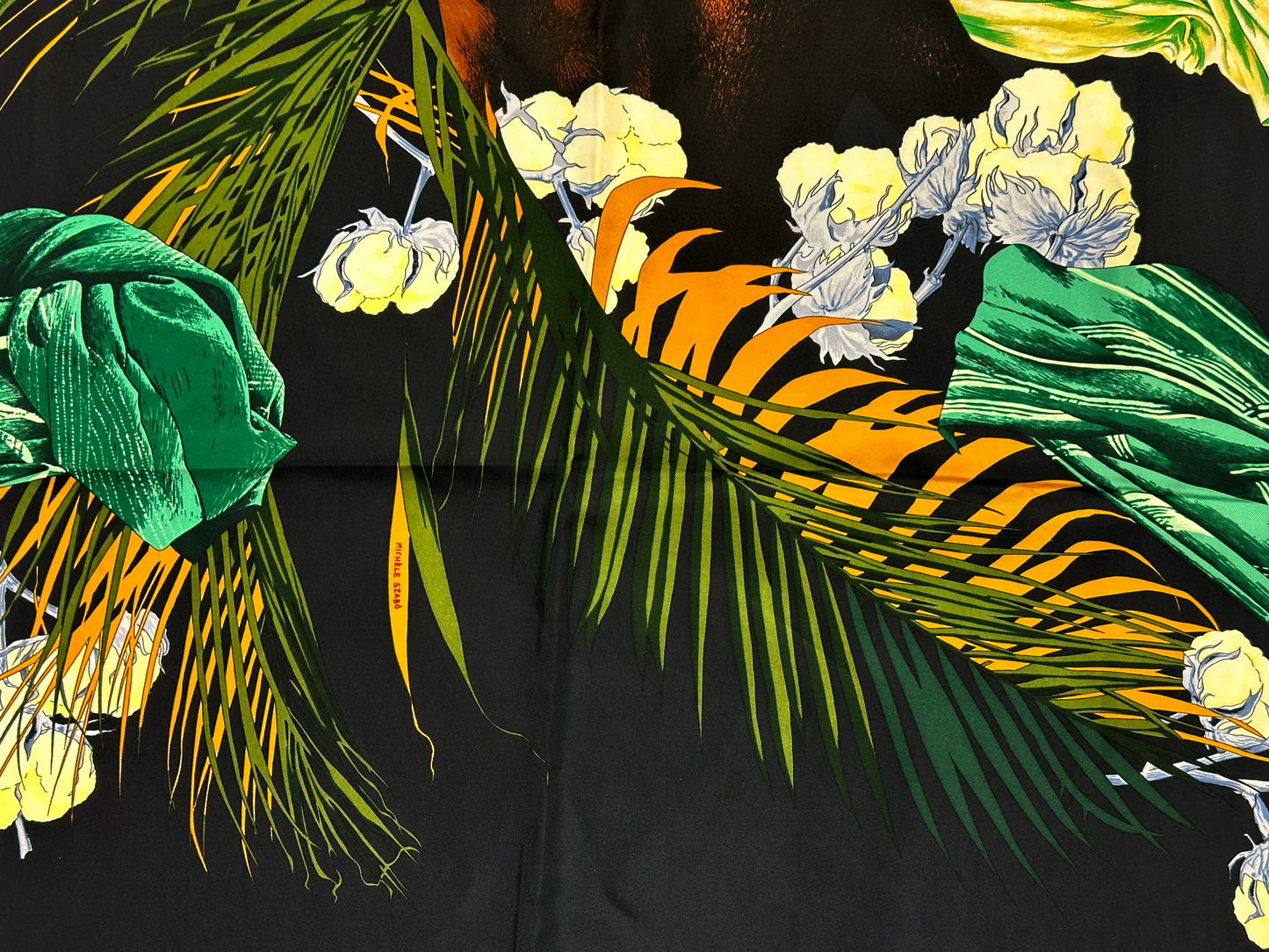 HERMES Carre 90 "Turbans Des Reines Turbans of the Queens" Silk Scarf in Black and Multicolor<br data-mce-fragment="1">