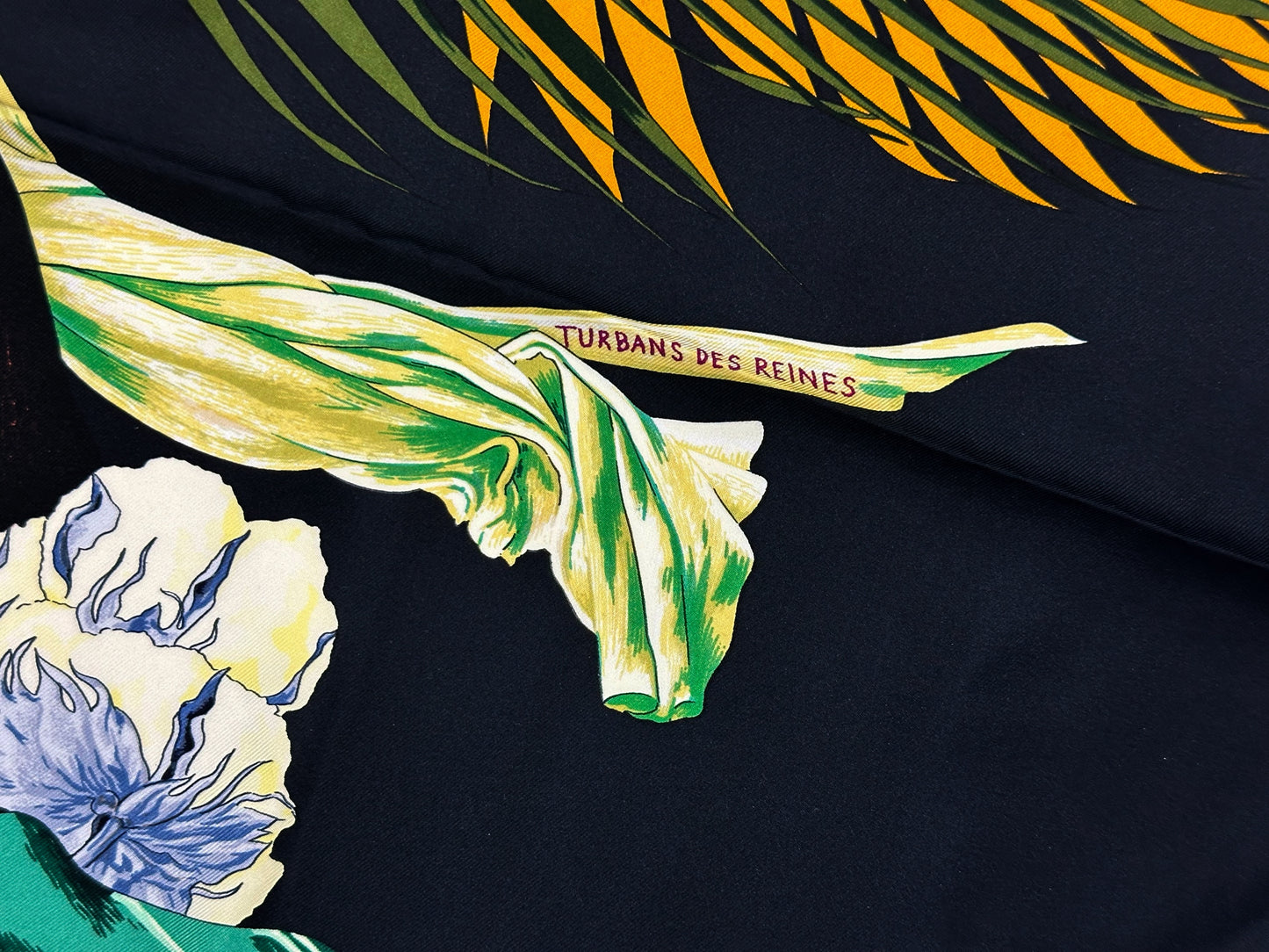 HERMES Carre 90 "Turbans Des Reines Turbans of the Queens" Silk Scarf in Black and Multicolor<br data-mce-fragment="1">